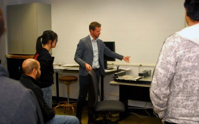 Viktor Lazzeri, de Barbieri electronic, visita el RIT